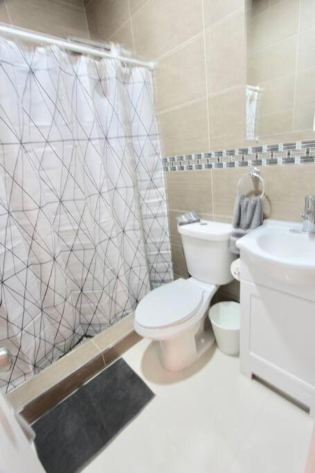 Apartament Modern 1/1, Half A Block From The Ocean Miami Beach Zewnętrze zdjęcie